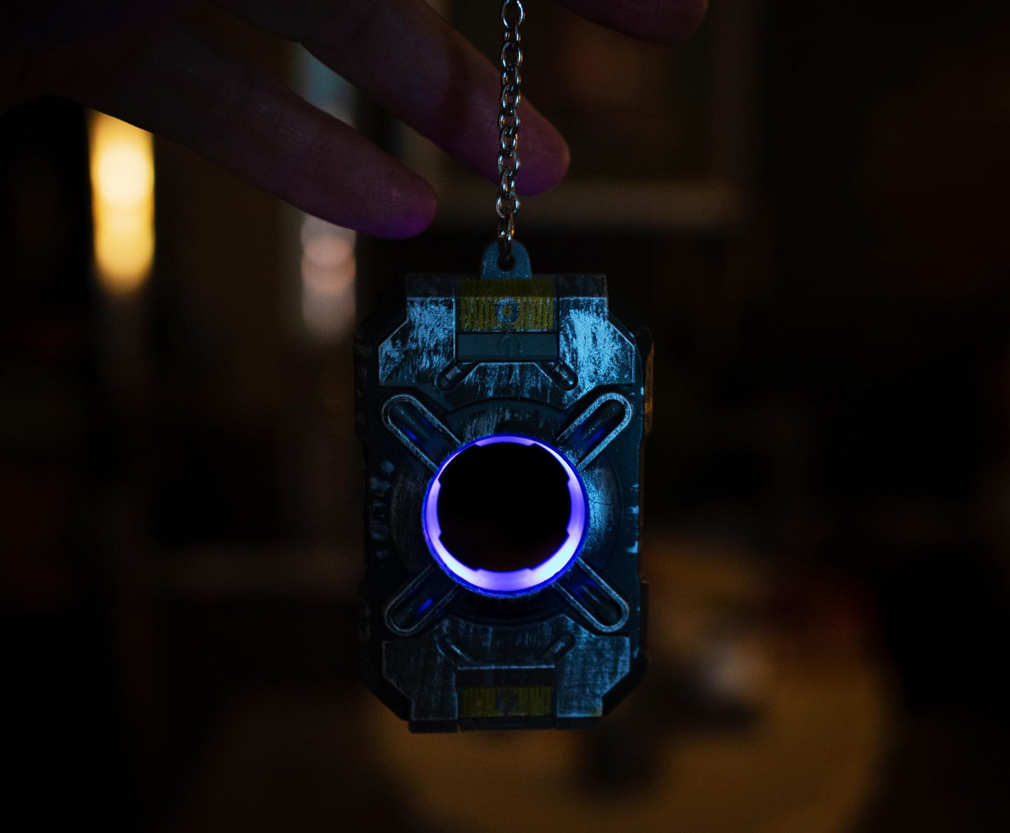 HALO Light-Up Cortana Chip Replica Pendant Keychain