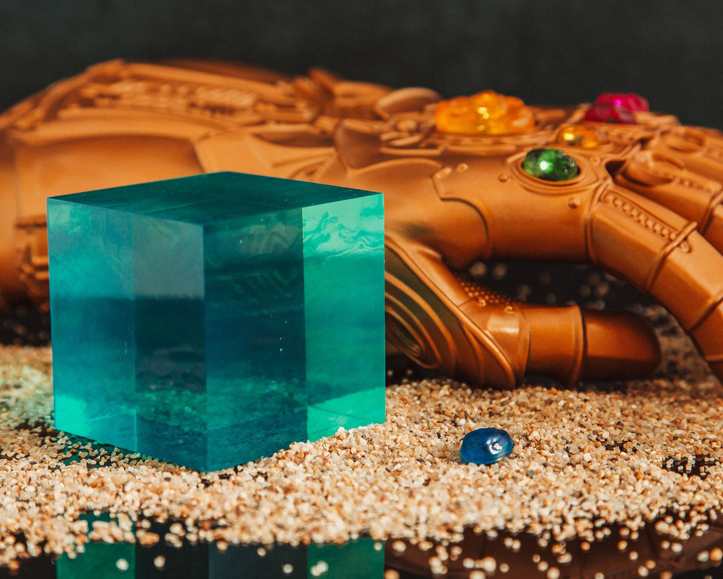 Marvel Studios Loki Resin Tesseract Cube Replica | Toynk Exclusive