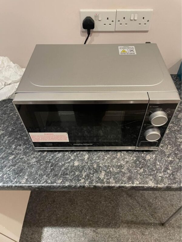 Morphy richards microwave